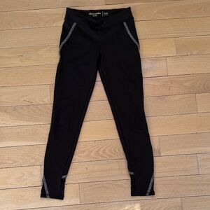 Abercrombie & Fitch Black Jeggings with Gray Accents